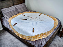 Load image into Gallery viewer, Sand Dollar Traditional Round Blanket 68&quot; Diameter
