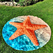 Load image into Gallery viewer, Starfish Traditional Round Blanket 68&quot; Diameter
